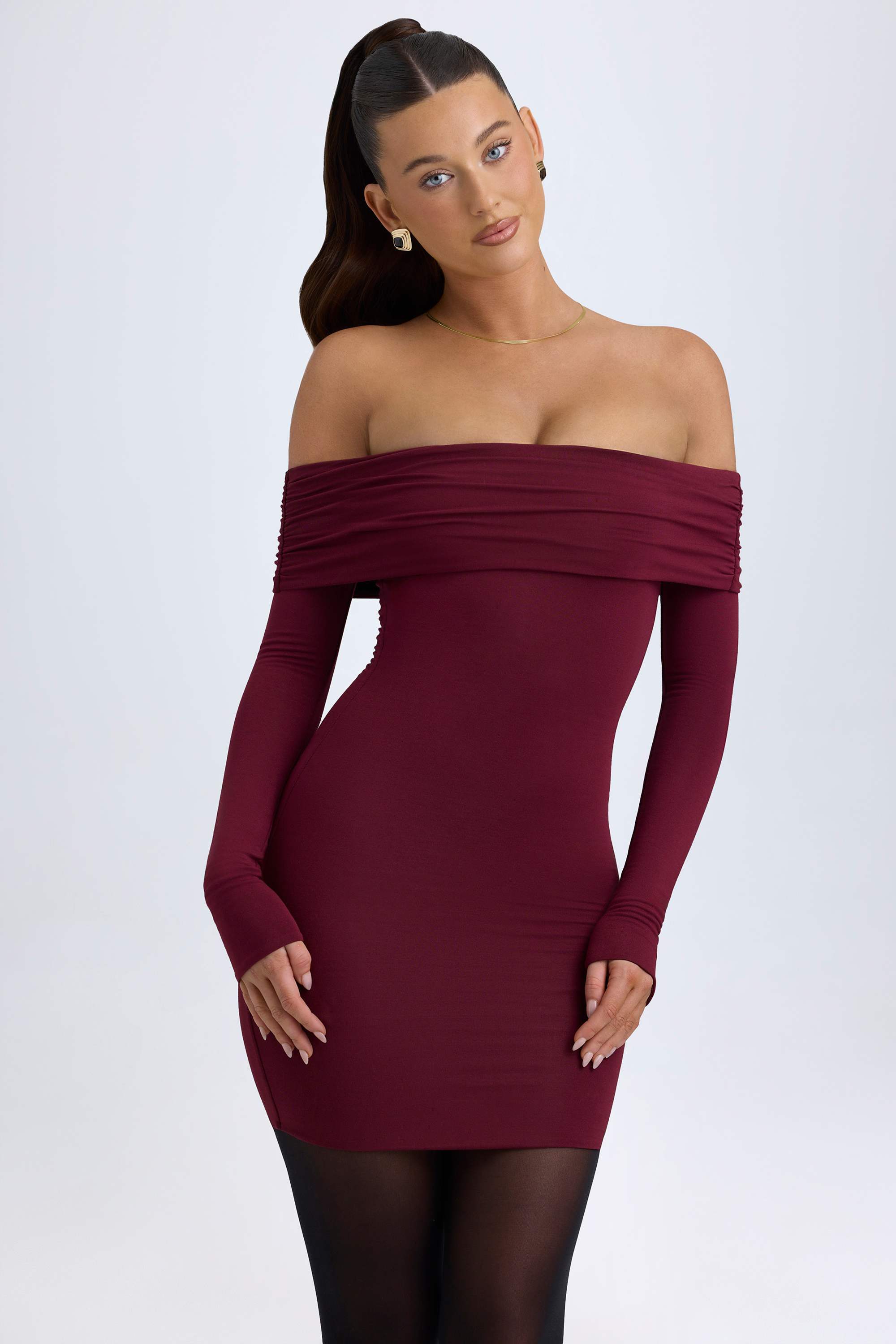 12231-WineRed_Oriana_1-5