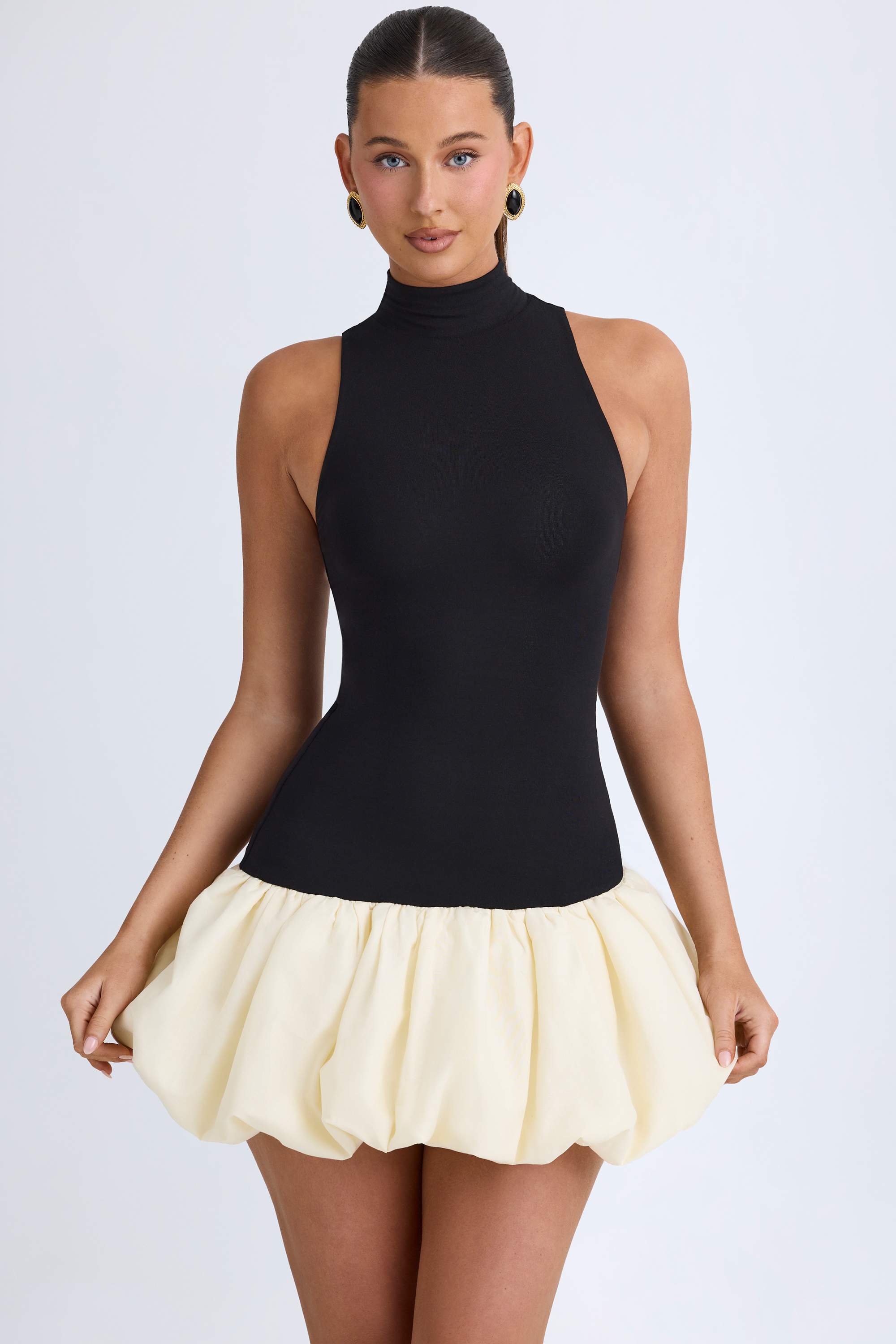 12410-Black_Nabila_5-1