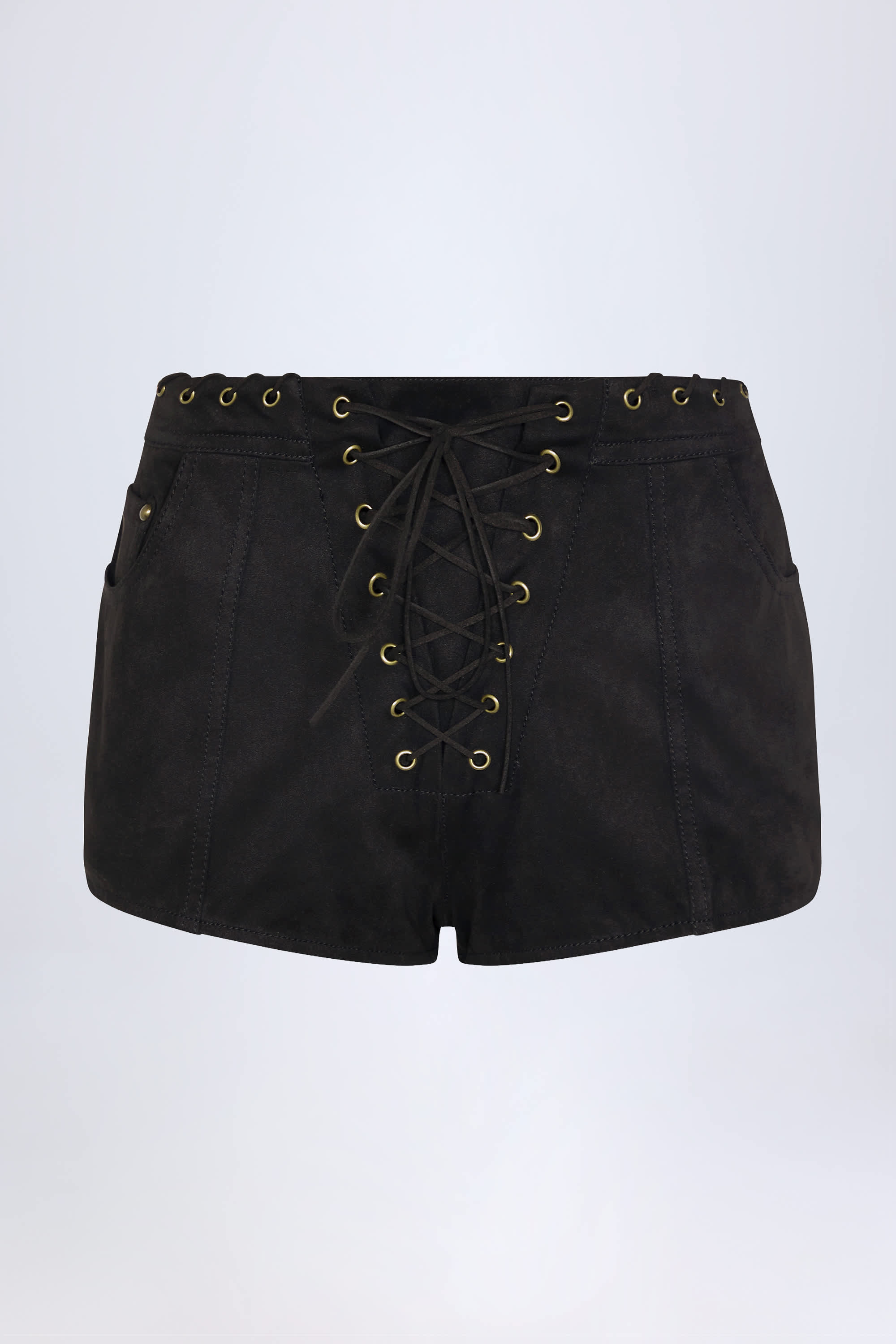 13518-Black_Parva_21-1