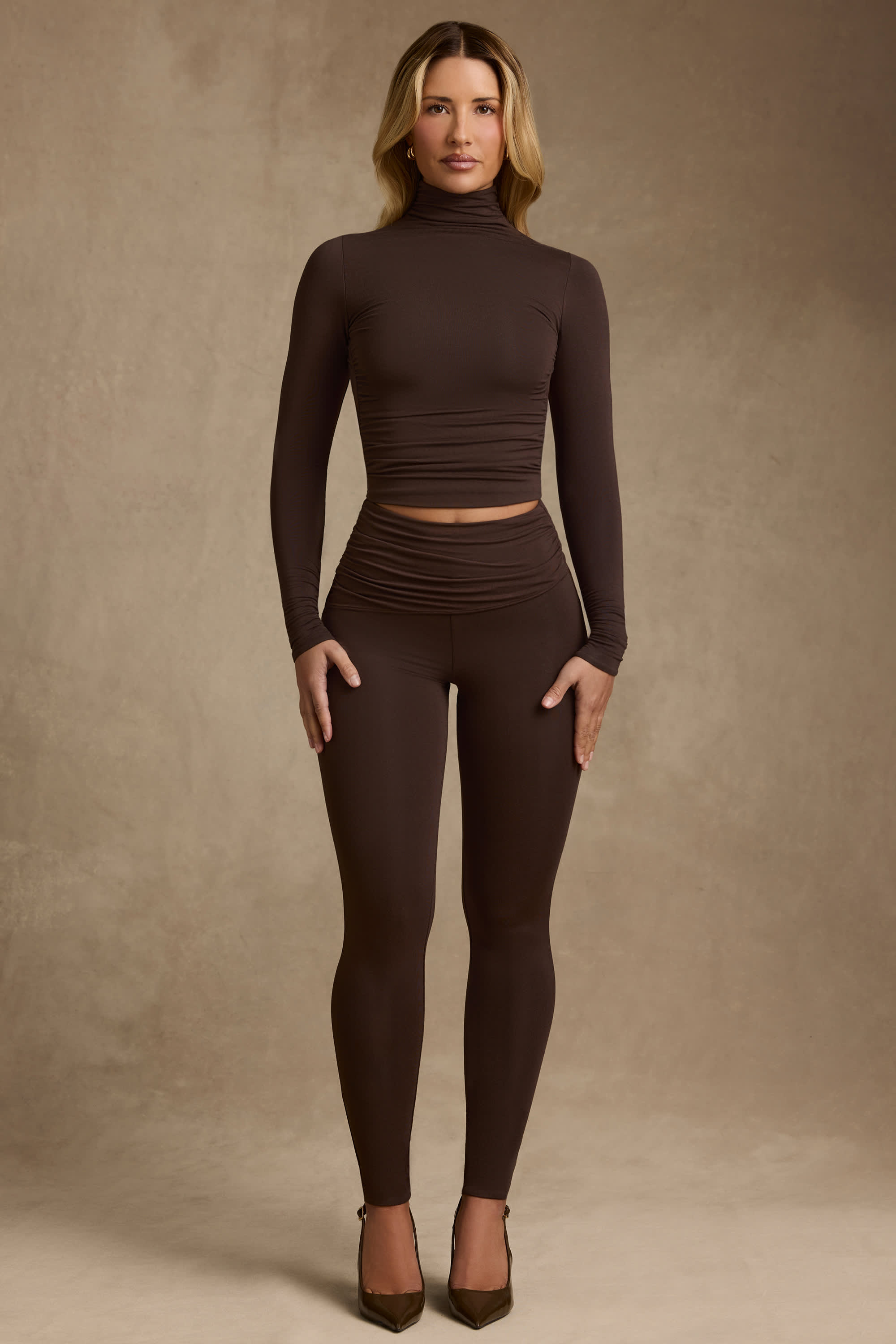 13594-ChocolateBrown_Yuka_1-4