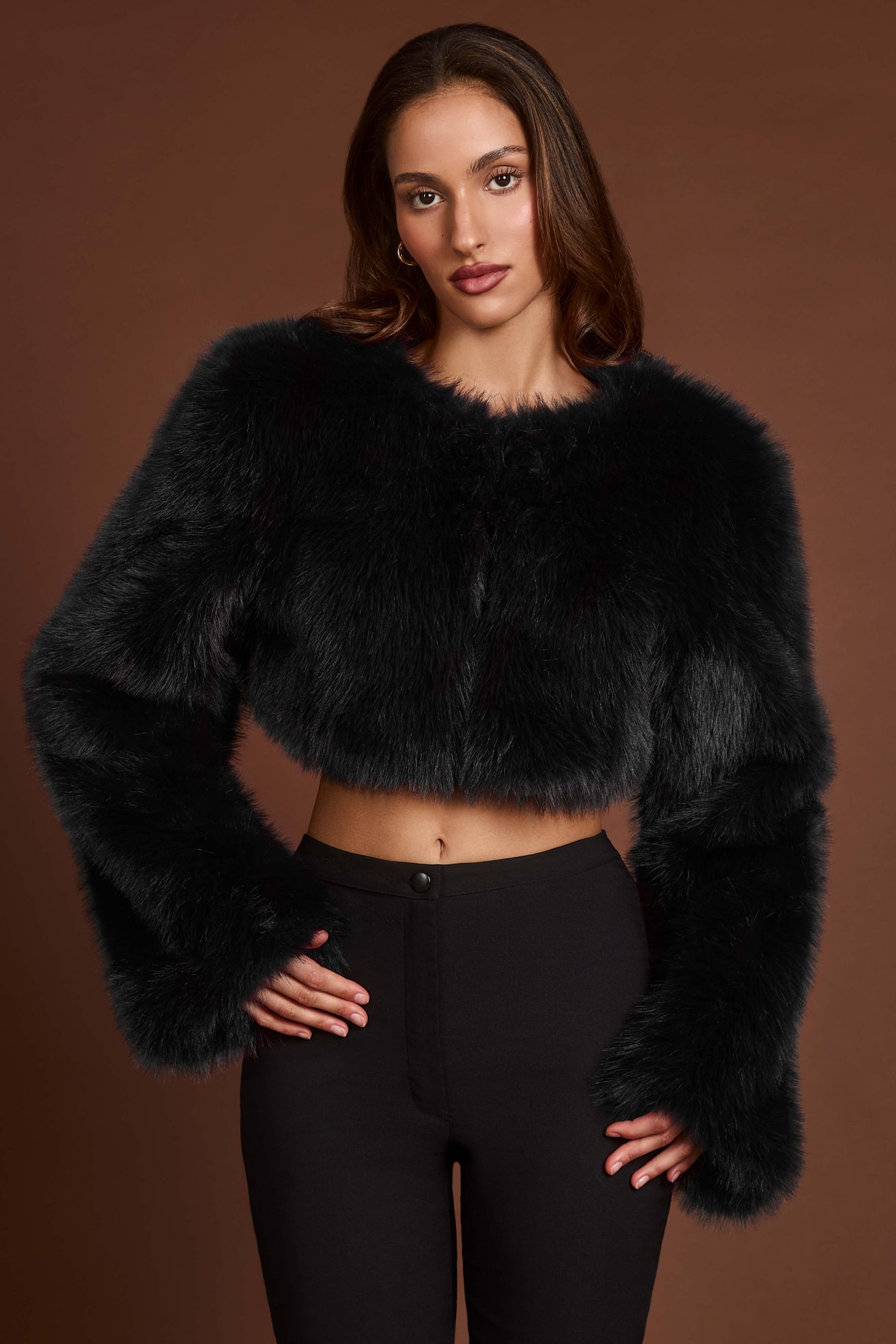 14174B-Black_Almerinda_1-4
