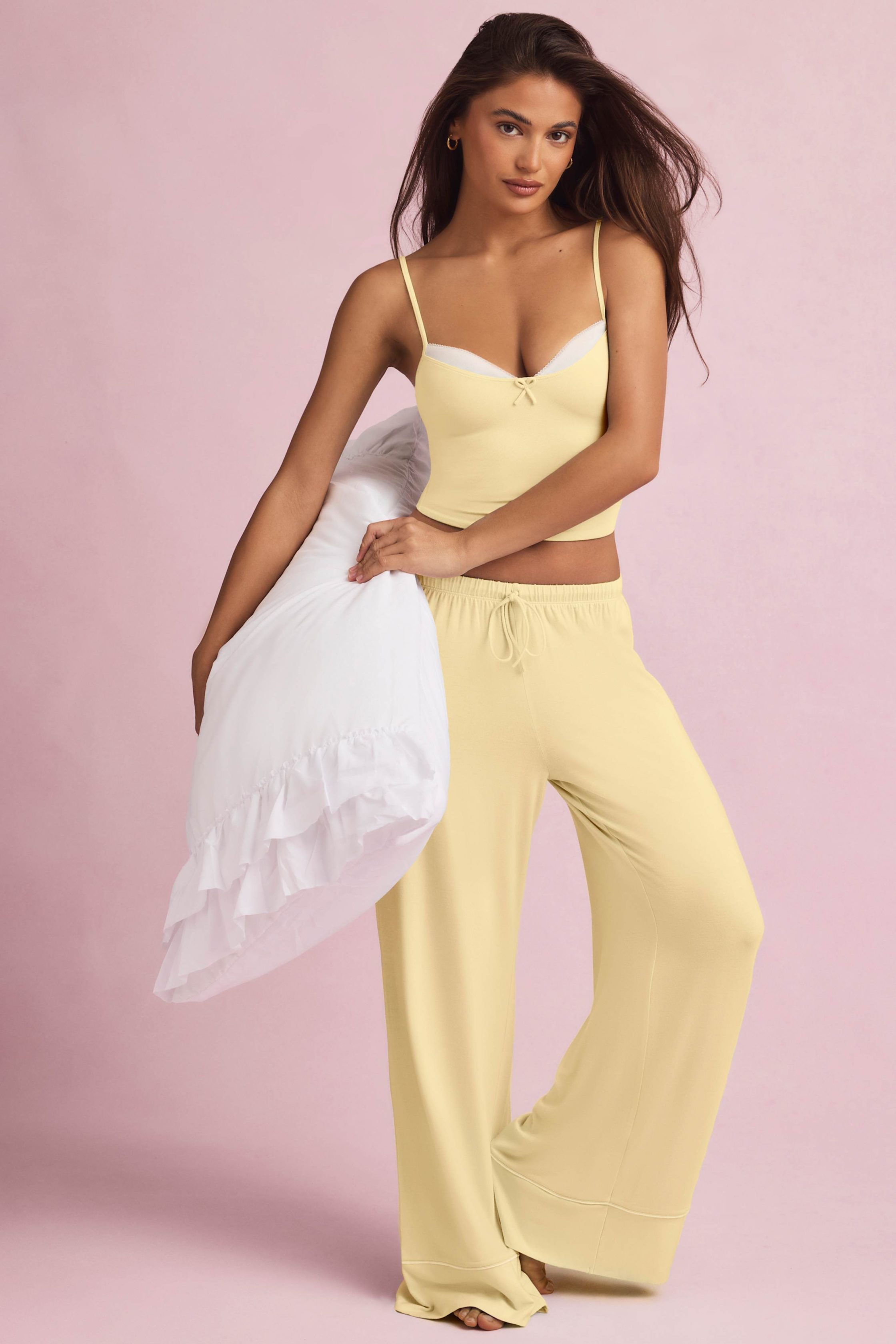 14332-PastelYellow_Ivelle_7-2