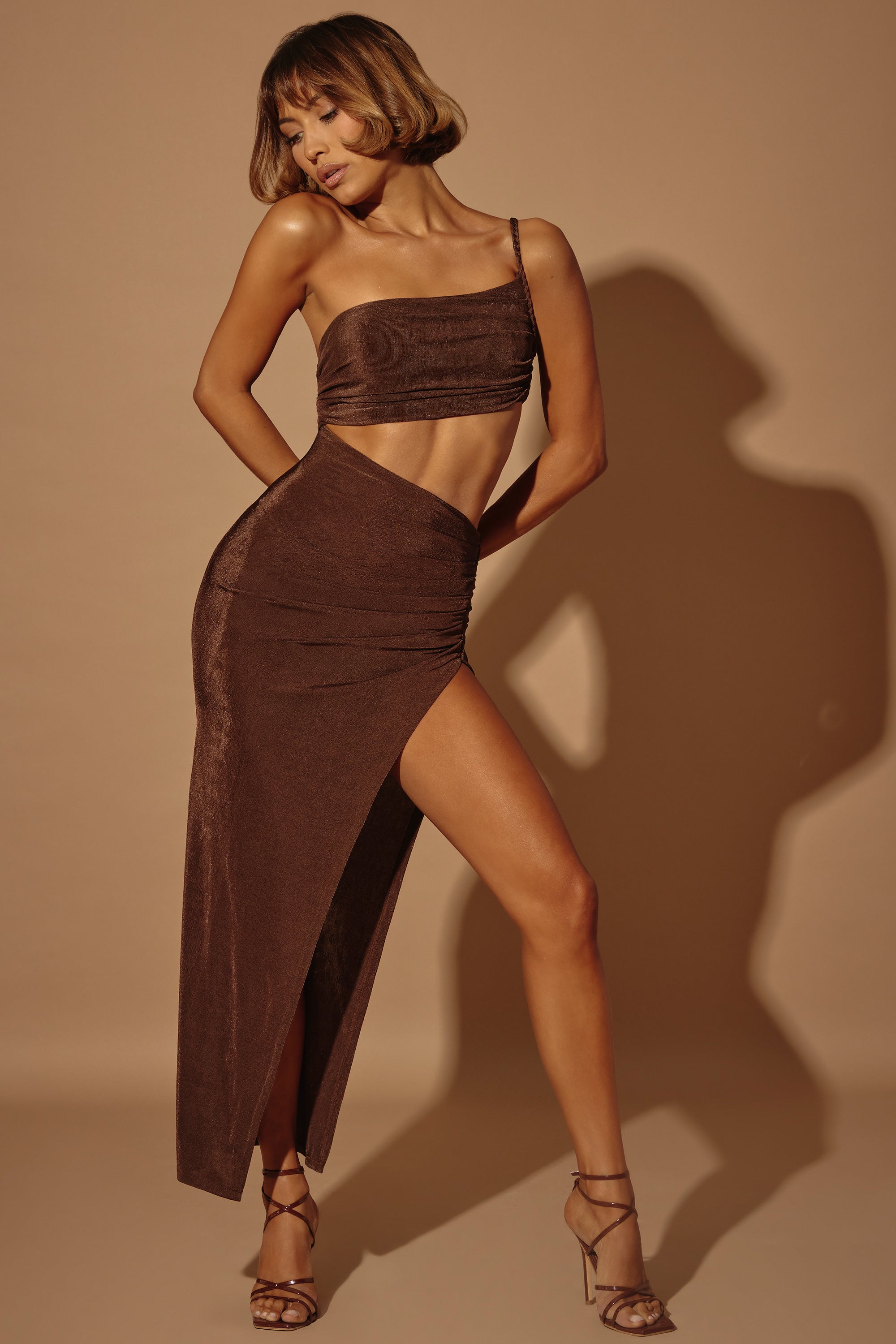 5715-Brown_Ishtar_3-2