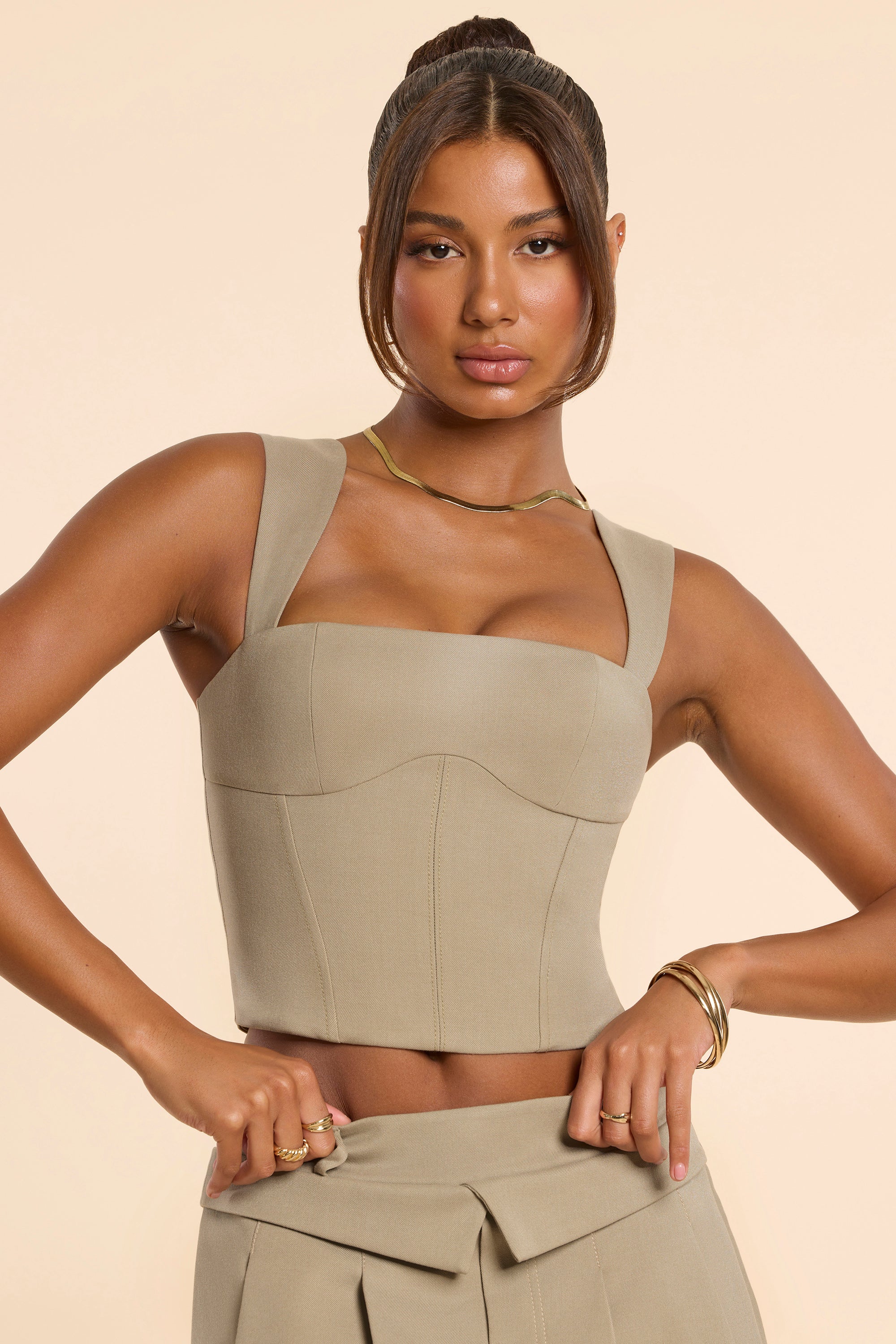 7894-7565-Taupe_Maize_10-1