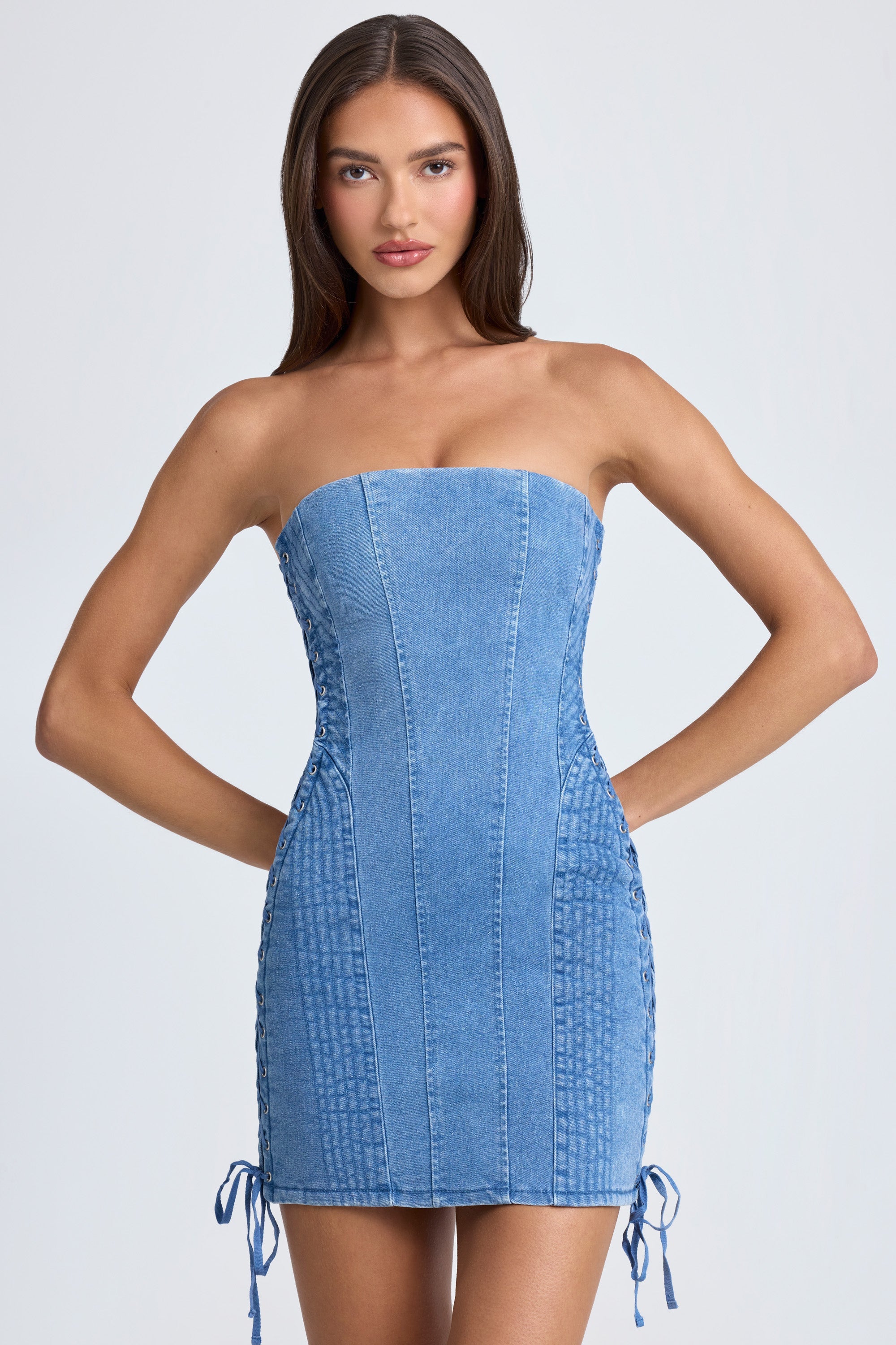 8446-MidBlue_Daylin_5-1