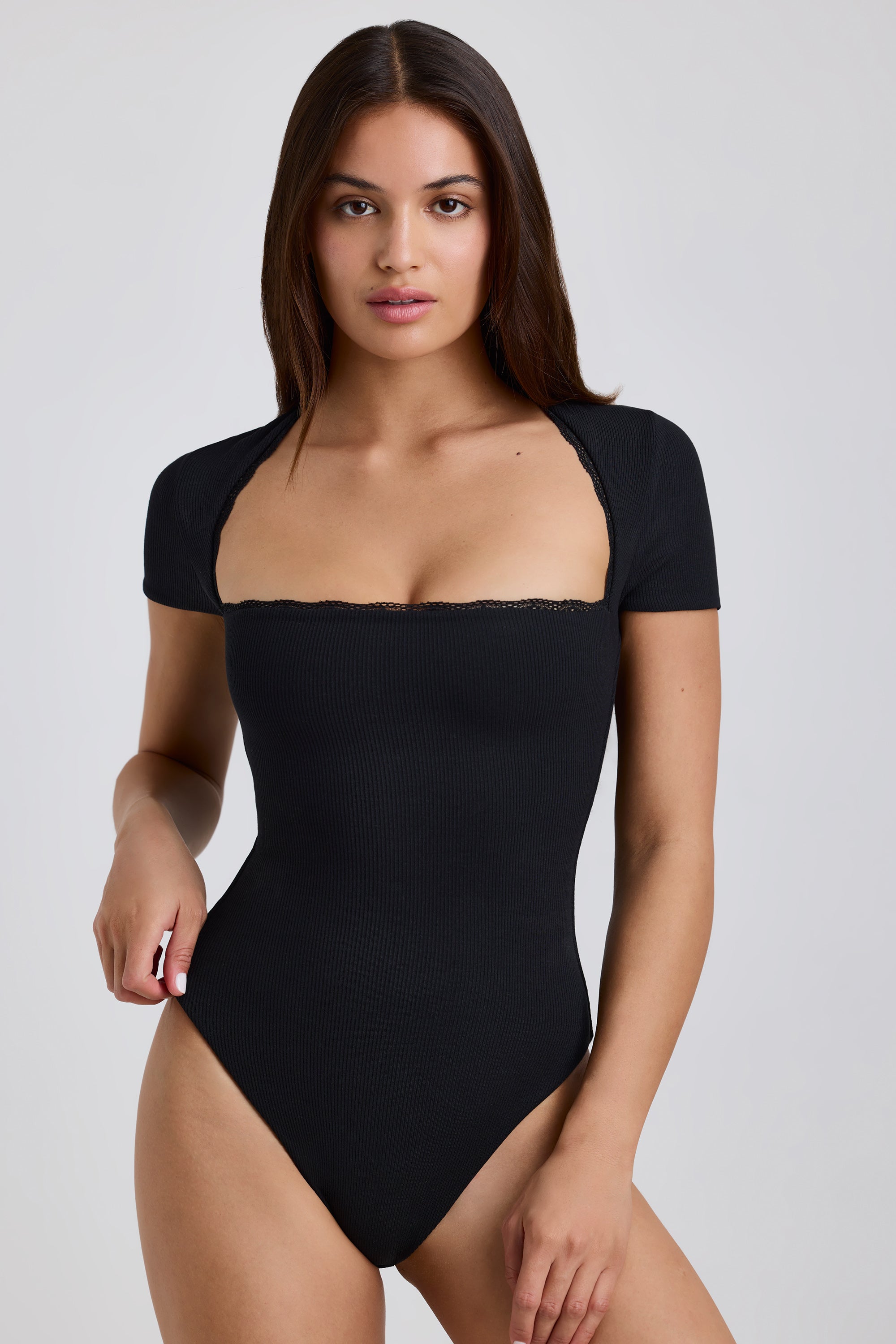 8690-Black_Arden_1-1