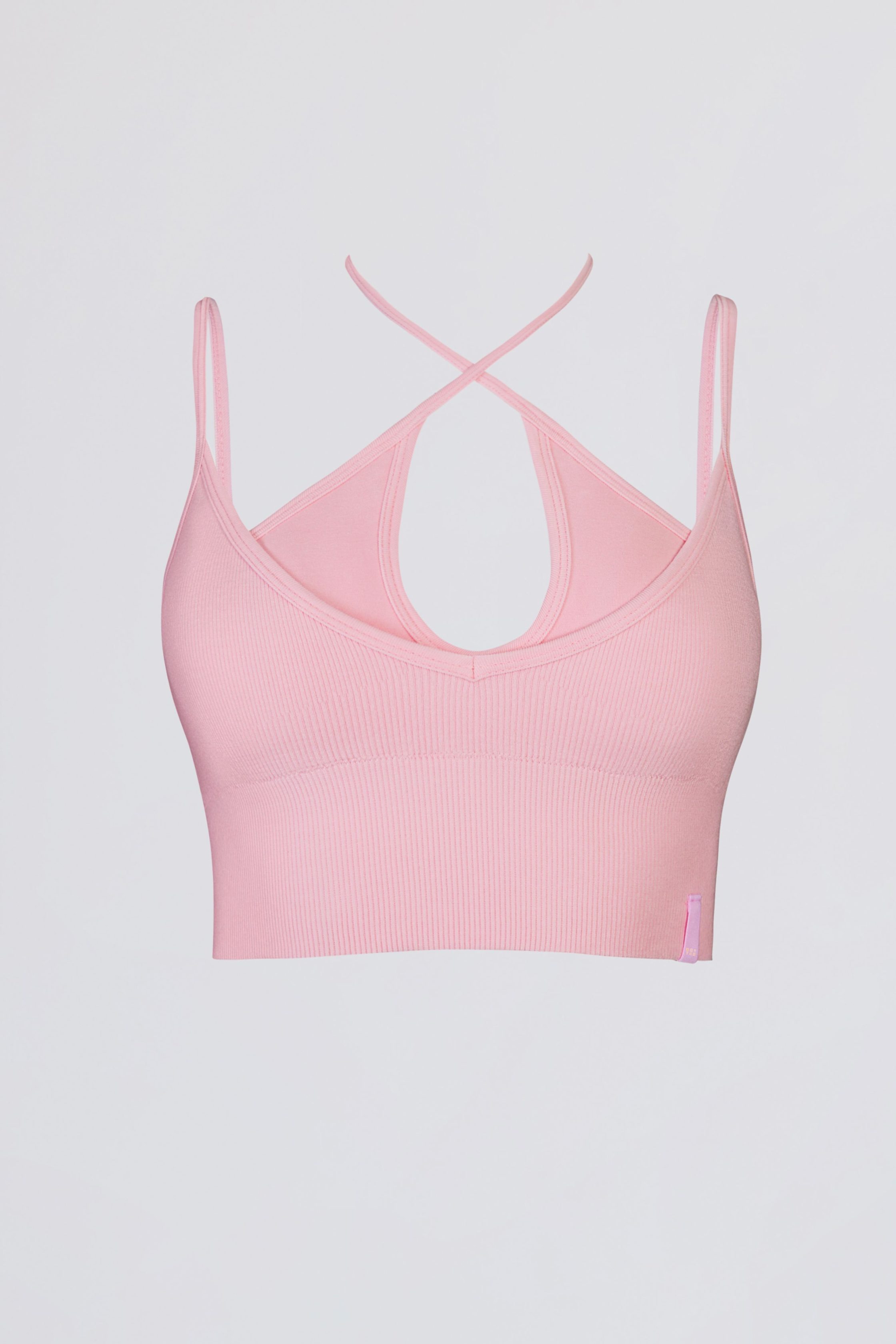 BT02594-PowderPink_Alumna_21-1