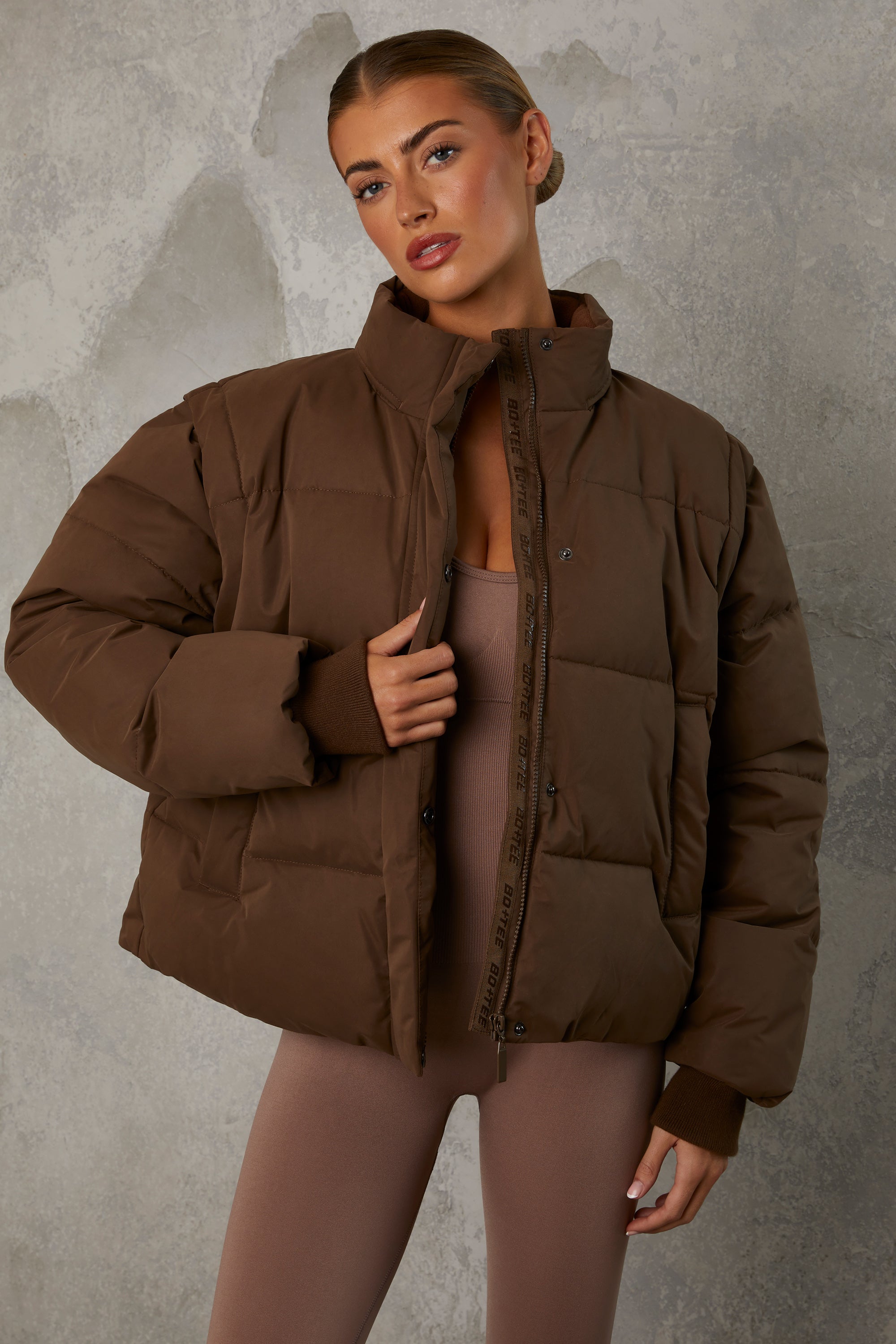 BT0786_1_Essential-Cocoa-Brown-Cropped-Puffer-Coat-Gillet-With-Removable-Sleeves-1