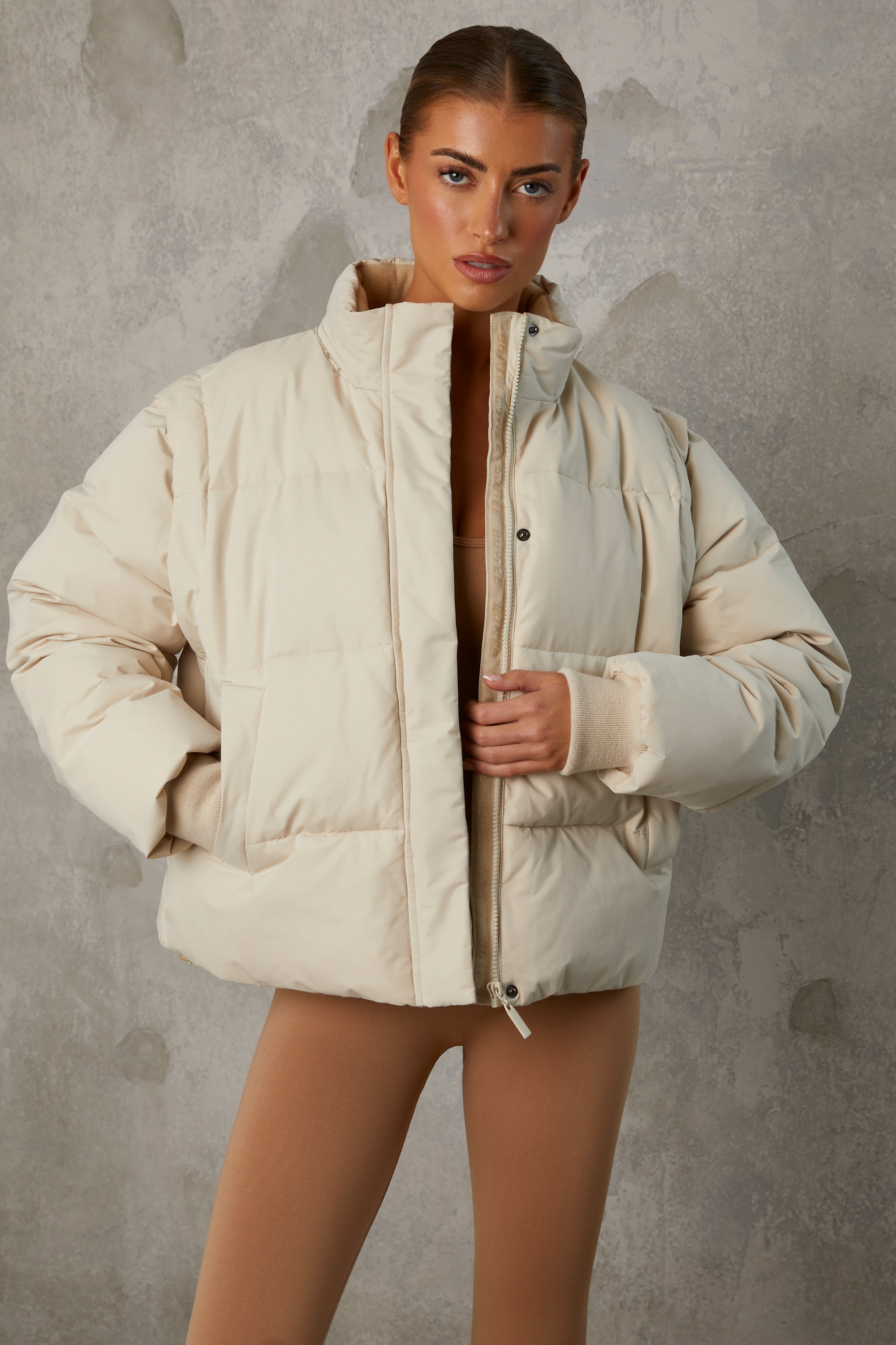 BT0786_6_Sand-Cropped-Puffer-With-Removable-Sleeves-1