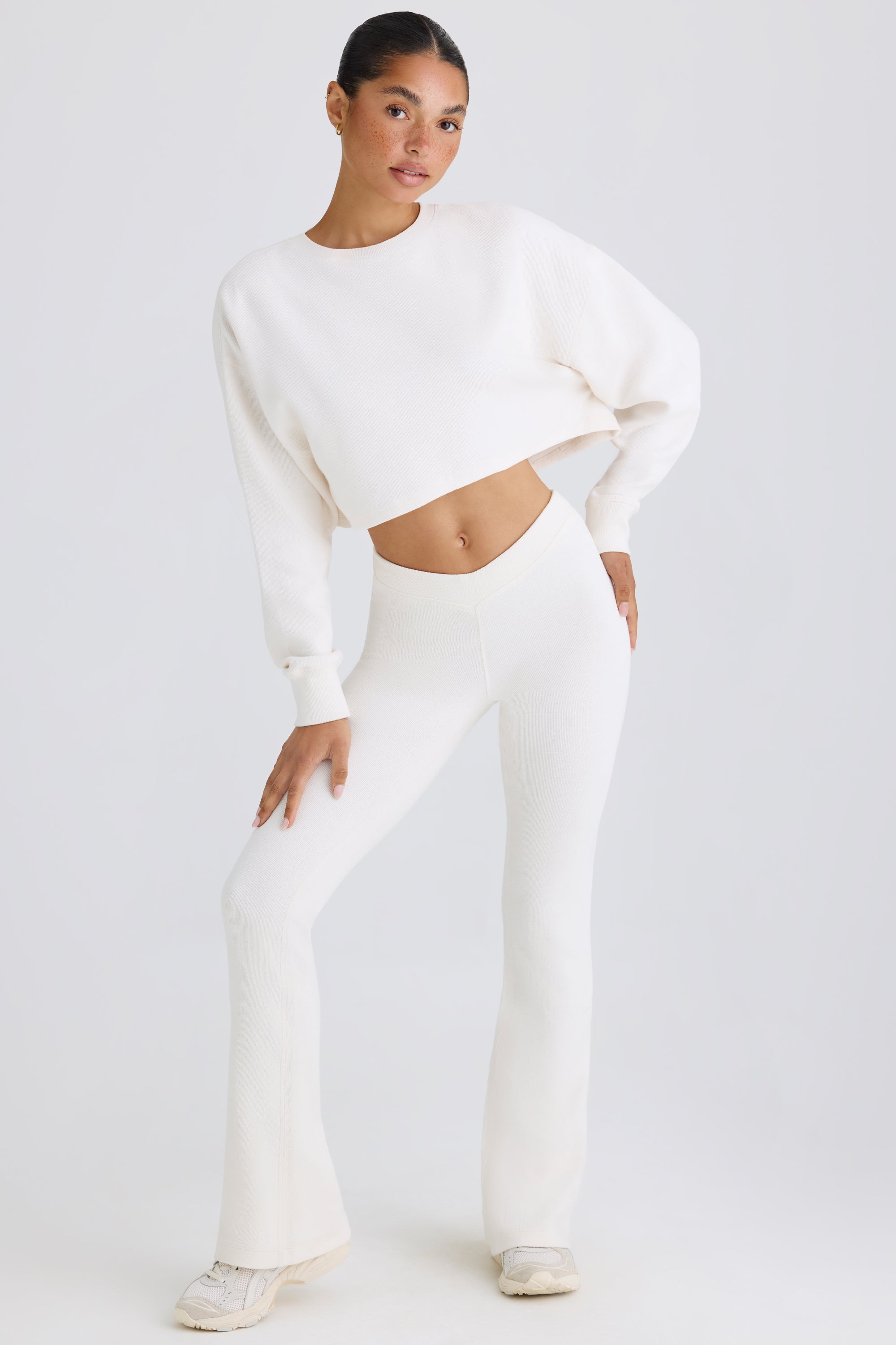 BT1544-White_JetSet_4-1