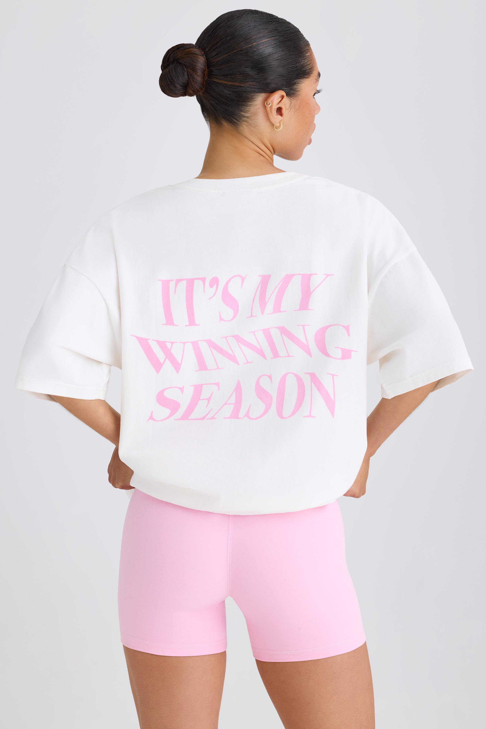 BT1558-White_JetSet_6-2